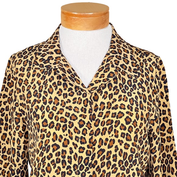 Tyler boe  Women’s Silk Leopard Print Blouse With Hidden Button Placket Small - Picture 2 of 13